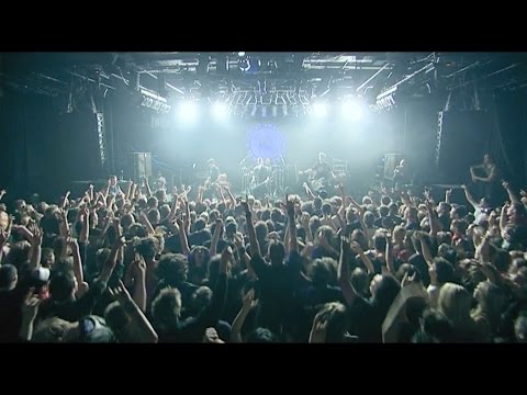 Fade Away (Live) - 3 Feet Smaller