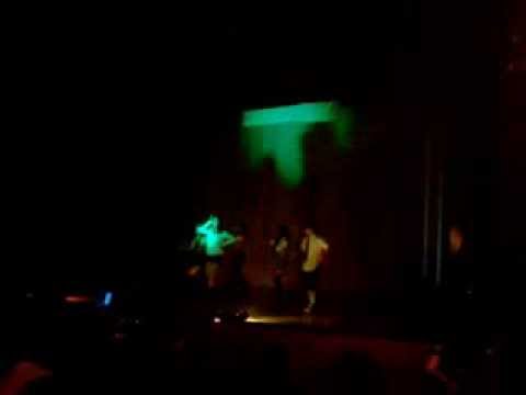 F(x) - Rum Pum Pum Pum (Dance Cover)