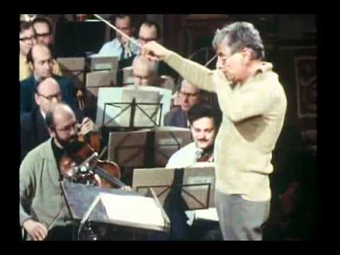 Bernstein rehearses Mahler's First Symphony  with the VPO Part 2 of 2