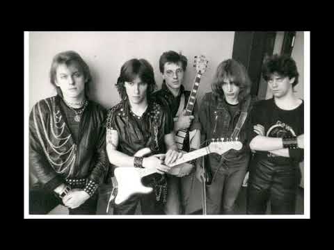 Katedra (vok.Povilas Meškėla) - Aguonos 1987 m.