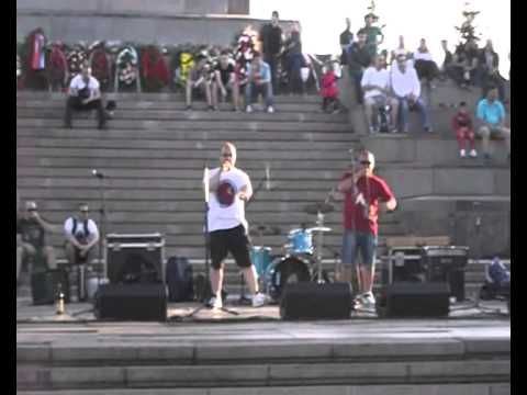 Глас Народен (концерт) Milioni ft Kolumbieca