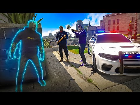 Invisible Man Trolling YouTubers in GTA 5 RP