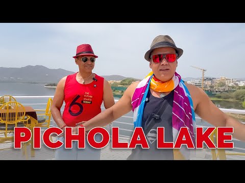 Exploring Lake Pichola in Udaipur | Funky Tonk Travel Vlog 2024
