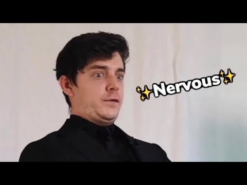 Mark and Ethan recreate every Unus Annus video ever but it’s just the singing parts