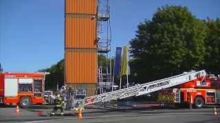 preview picture of video 'Portes ouvertes Pompiers Denain 2012 - manœuvre incendie'