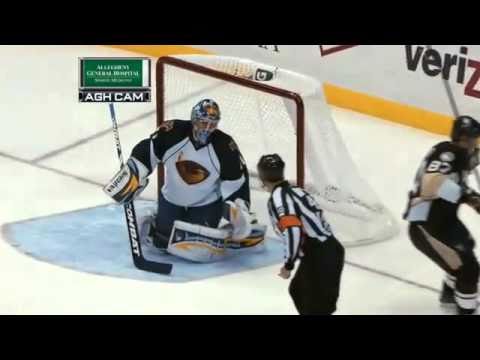 NHL: Sidney Crosby Hat Trick [12/2/2010]