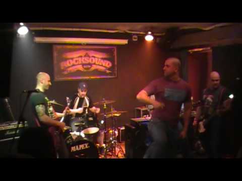 Bulldozer BCN - Alcoholic RNR Band @ Rocksound (Barcelona), 08/04/2010
