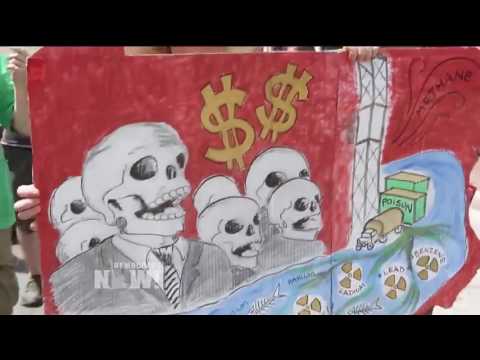 Top U.S. & World Headlines — April 28, 2017