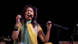 Kiran Ahluwalia Live - "Soch Ka" (HQ)