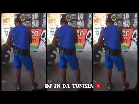 Tropa do bx, ninguém te forçou tu veio por que quis tu tá na treta de abate. MC Leon (DJ vt e dj JN)