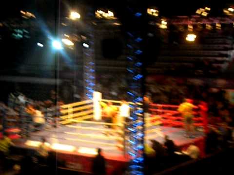 Milano Thunder @Palamaggiò: il verdetto dei giudici,Valentino batte Mussafirov