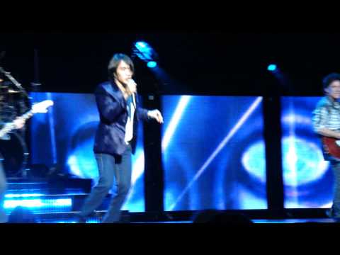JOURNEY LIVE 2011: SEPARATE WAYS (St. Paul, MN- 7/28/11)