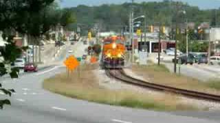 preview picture of video 'Empty Coal Train Through Alexander City, AL'