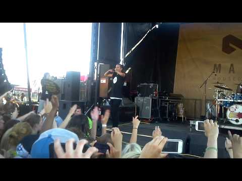 G Eazy at warped tour 2012 in Portland OR ft. Mod Sun and T Mills