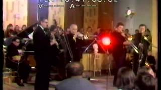 Pražský Dixieland - Blue Turning Grey Over You (1977)