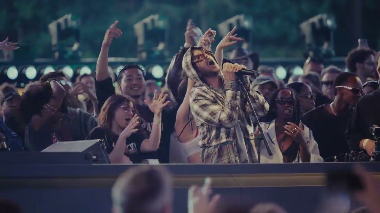 Oscar and the Wolf WE1 | Tomorrowland 2026