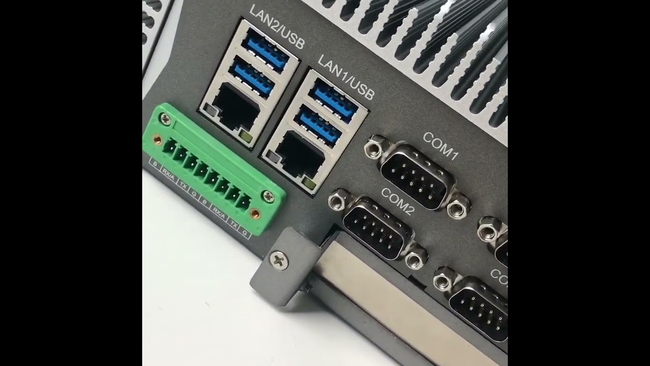 NODKA eBOX-3000 Fanless industrial computer