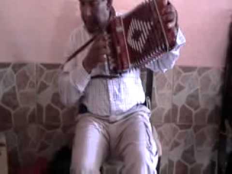 Gomesito y su cordioncita, el Artesano