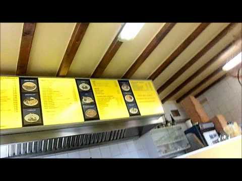 50 like Wette einlösen. (In Boxershorts unterwegs)♥