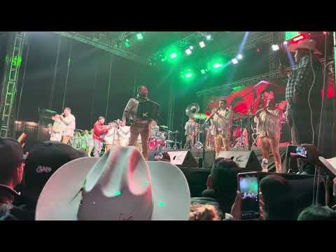 Inolvidable banda agua de la llave