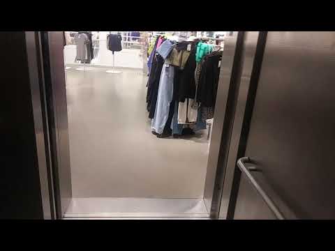 Schindler Hydraulic elevator @ H&M King Of Prussia Mall King Of Prussia PA