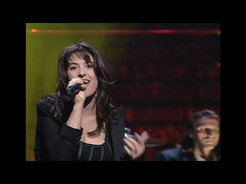 1995 France: Nathalie Santamaria - Il me donne rendez-vous (4th @ Eurovision Song Contest in Dublin)