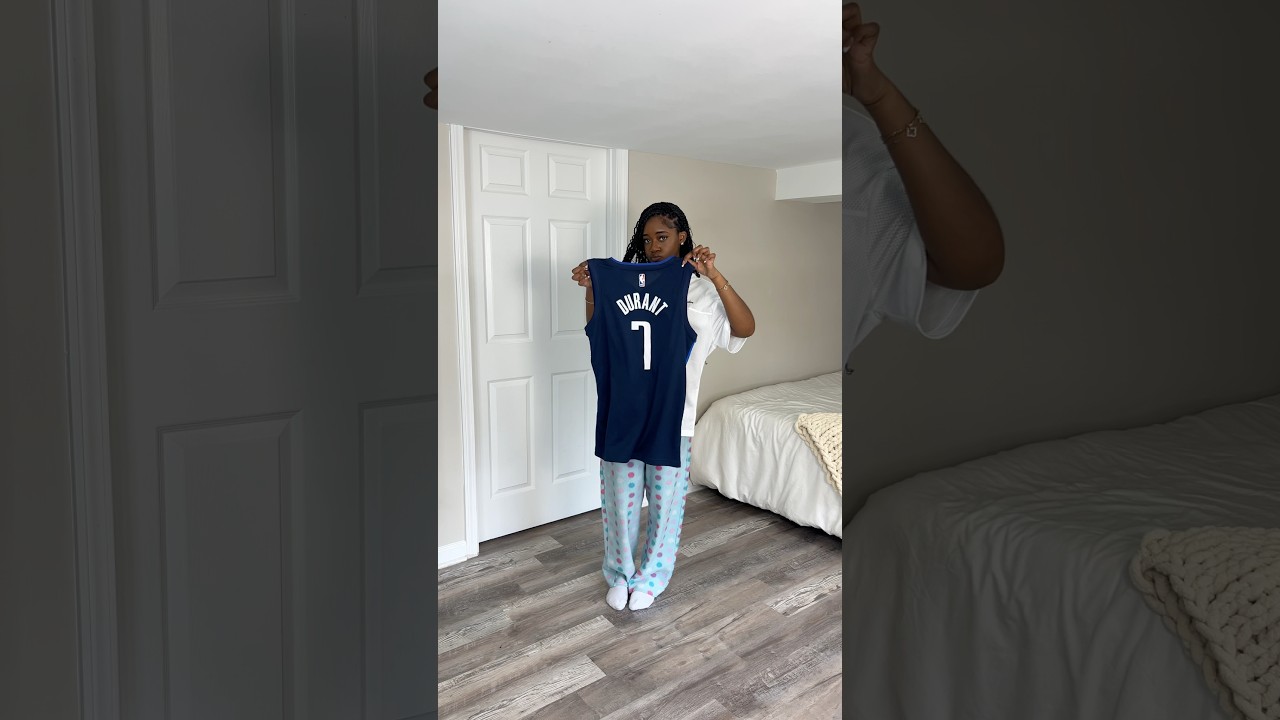 Ughh 90s style ☺️💕 #fashiontrends #streetwear #outfitideas #90s #90sfashion #90ssong #outfitinspo