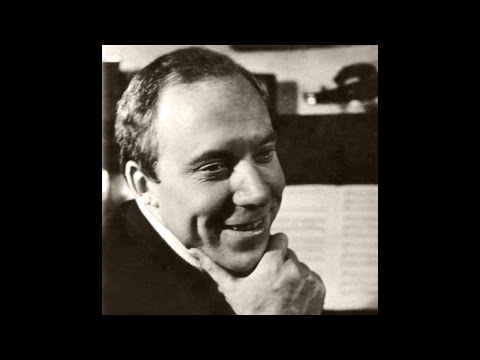 Nikola Ogrenich performs “E lucevan le stelle” from the opera 'Tosca' by Giacomo Puccini