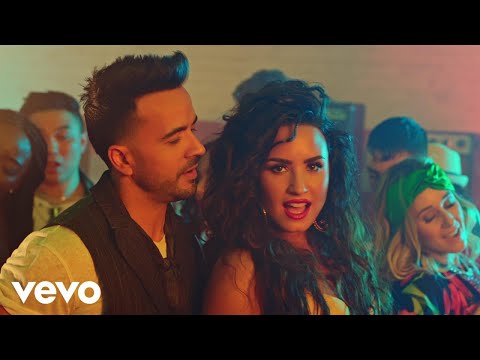 Échame La Culpa ft. Demi Lovato