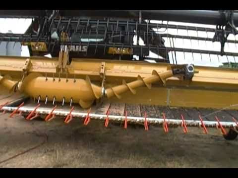 The New Lexion Claas Maxflo 1200 Draper