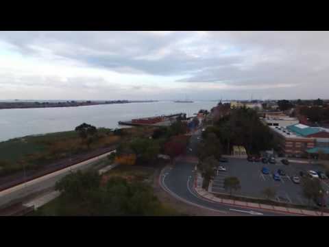 BEBOP 2 First Flight using FPV Goggles & Skycontroller 2