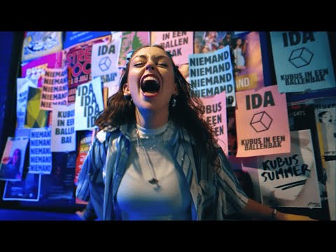 IDA - Kubus In Een Ballenbak (Official Music Video)