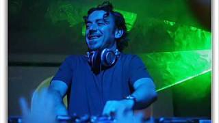 benny benassi- finger food- (remix par Axel Ehouarne ... Ax-25)