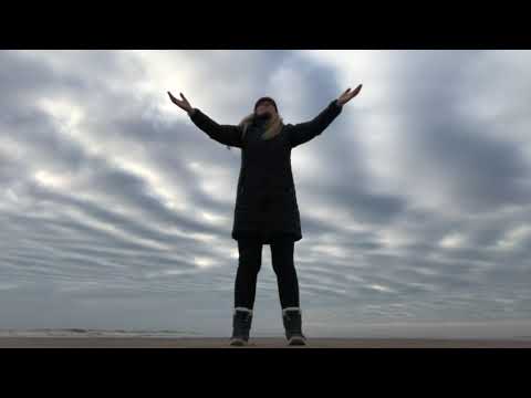 Qigong with Emma - The Boa - Snake Sheds its Skin - Spring Flow - Letting go