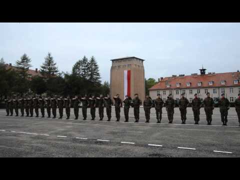 Święto 11. MPA w Węgorzewie, pokaz musztry paradnej. Film 2