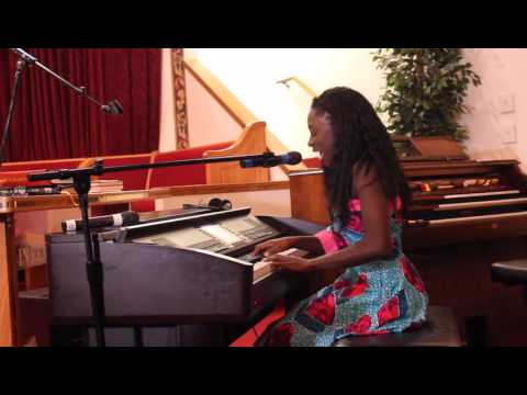 Afia performs Obi Nniho by Newlove Annan