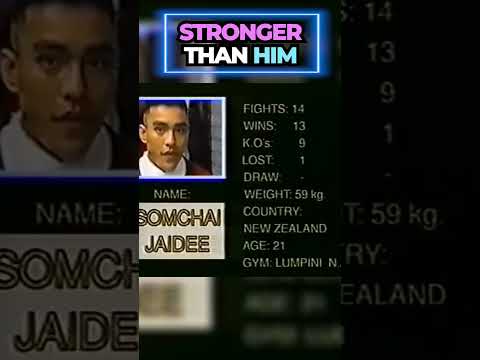 WORLD CHAMPION WOMAN CHALLENGES A MAN IN THE RING! 😱🥊