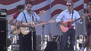 Roger Miller - In The Summertime (Live at Farm Aid 1986)