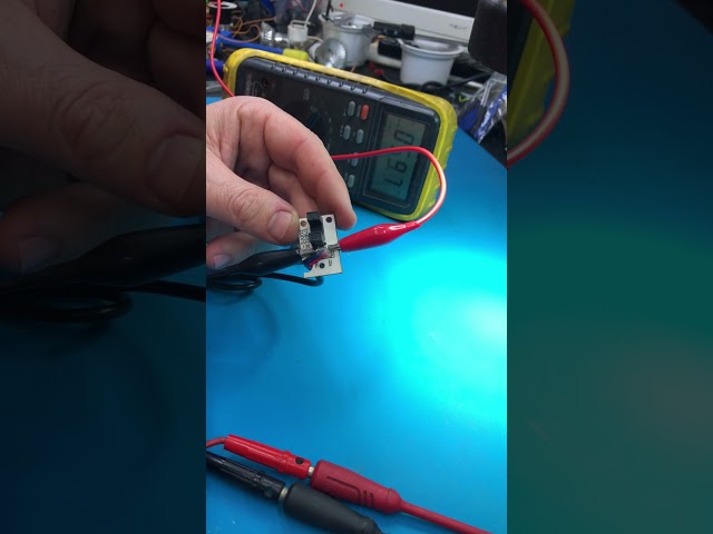Vídeo relacionado con DAOKAI Módulo de Sensor de medición de velocidad de optoacoplador óptico ranurado infrarrojo IR de 5 uds 3,3-5V para medición de velocidad de coche Robot inteligente con cable Dupont