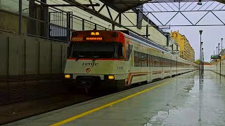 🚉 RENFE 446 arriving at PRÍNCIPE PÍO (Cercanías Madrid)