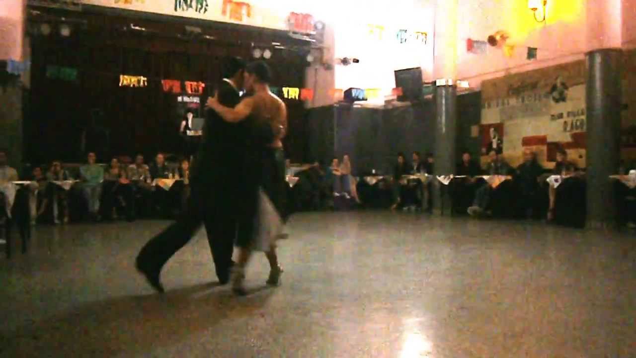 Alexa Yepes y Edwin Espinosa en El Motivo, 2/9/2013