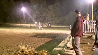 preview picture of video 'Big Game Raceway Triathlon Flat Track Main in mud 3 Wheelers 2014'