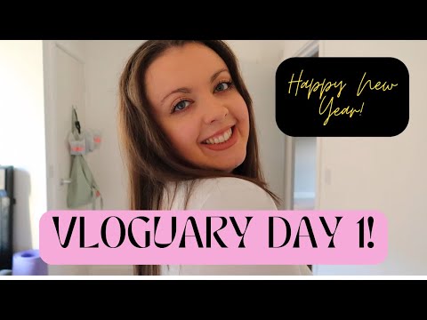 VLOGUARY DAY 1 | WHAT I GOT FOR CHRISTMAS | GRWM | SUFFERING WITH SCIATICA