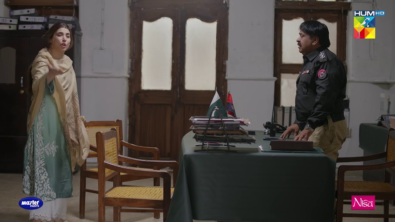 Ye Darwaza Khulwao Mujhe Yeha Se Jana Haii.! Aap Ki Izzat #urwahocane  #AhsanKhan - HUMTV