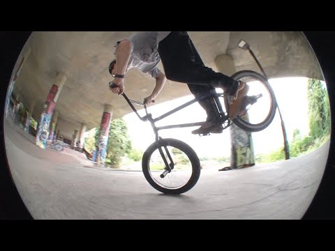 Dan Banks, Tam Roulston, Ben Gordon, Guy Scroggie - CURBSIDE DIY SESH