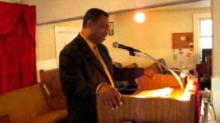 Bishop Dr. W.C. Mcclinton, Pastor~~~11-06-11~Walk with Me Lord~pt.1