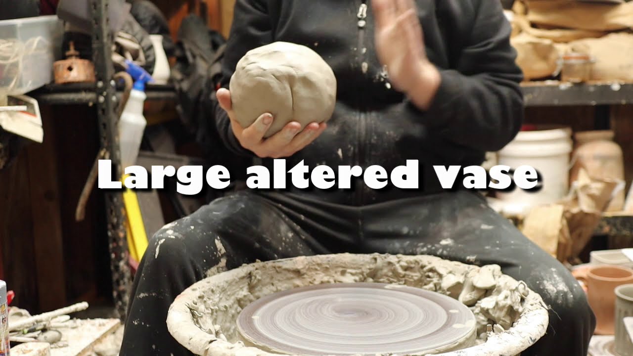Large altered vase timelapse
