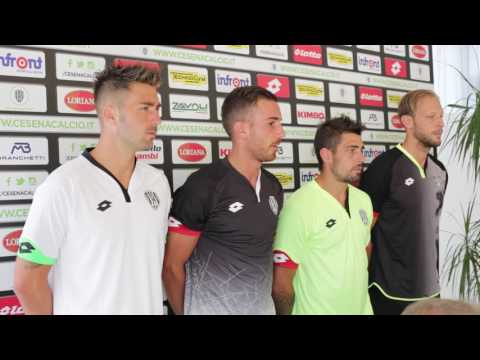 CALCIO: Le nuove maglie del Cesena soddisfano i tifosi bianconeri | VIDEO