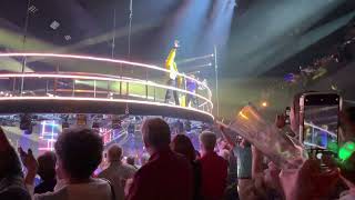 Finale with the streamers. Barry Manilow @ his Las Vegas residency 27May23 #lasvegas  #barrymanilow