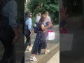 BP031- Italian Gypsy Pickpocket Target Shopper on the Street. Attenzione Borseggiatrici!